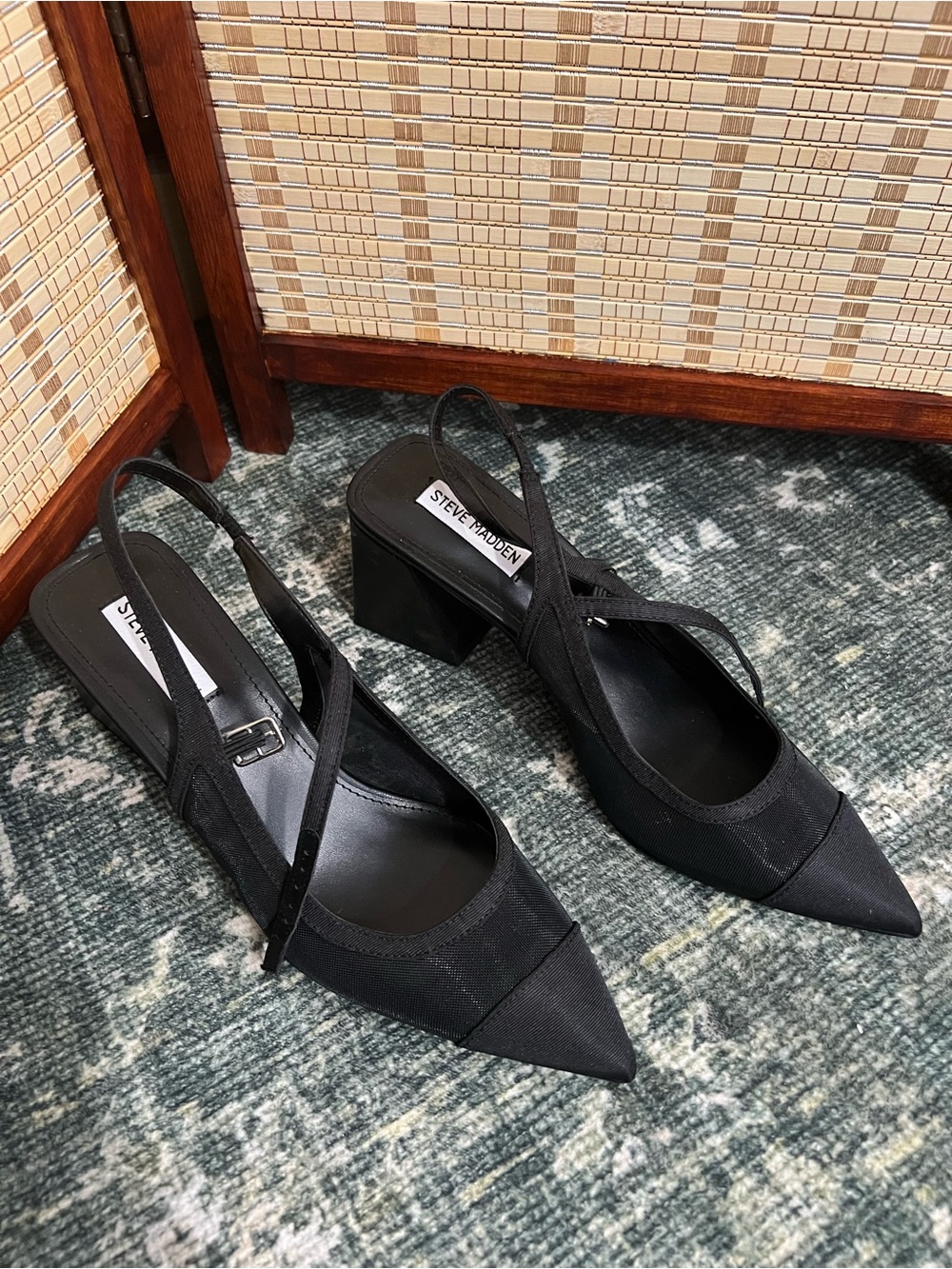 Steve Madden Suelyn Black Mesh Slingback Pointed Toe Block Heel Pumps Size 10M - Picture 5 of 6